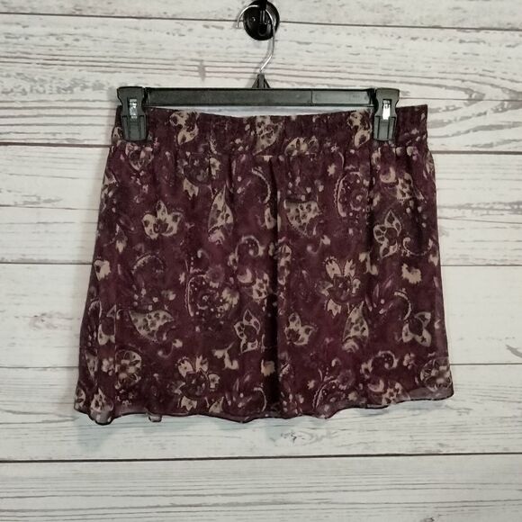 "Aerie" woman's skirt   - Picture 2 of 7